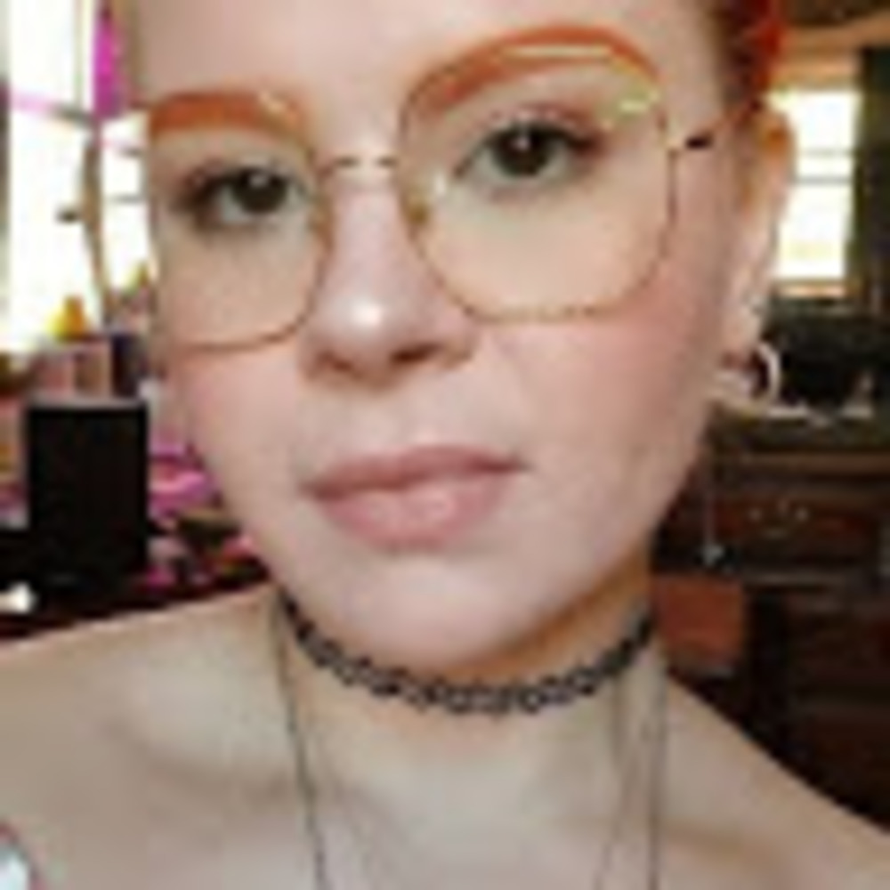 Meet your Posher, Justine